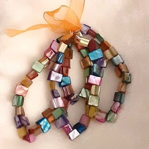 New beachy dyed shell? multicolor stretch bracelets (3) fun colorful